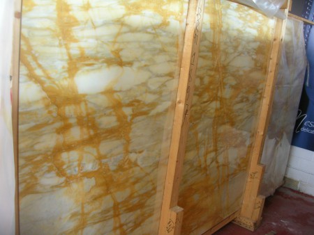 yellow Siena slabs